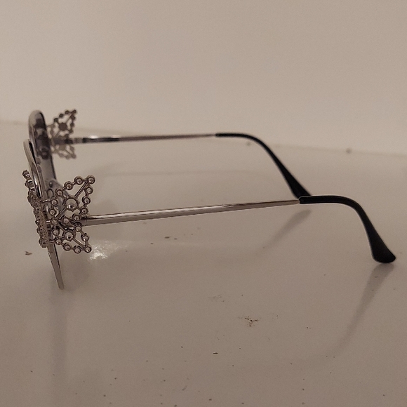 UV400 Polarized Sun Glasses - Picture 3 of 8